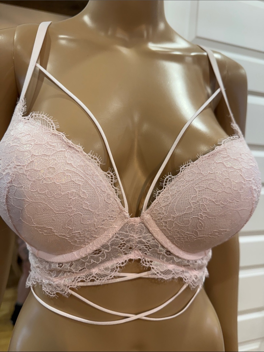 La SENZA Hello Sugar plunge Pink Lace Bras with Strappy Details